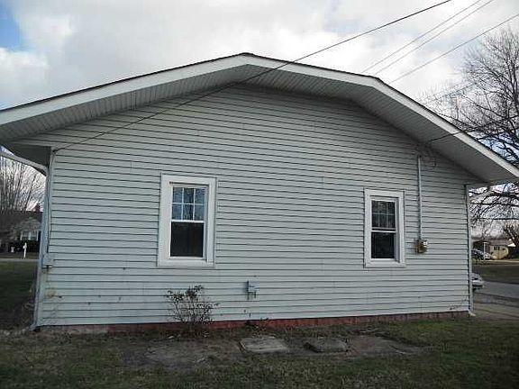 2nd image of 498 S Livingston Ave