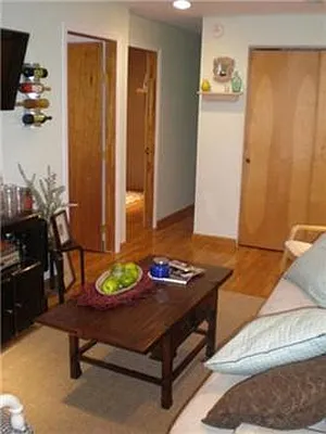 Rented by Mark David | media 28