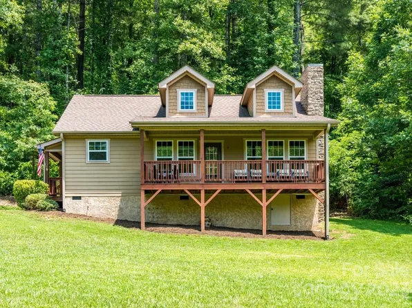 7 Happy Crow Ln, Asheville, NC 28805