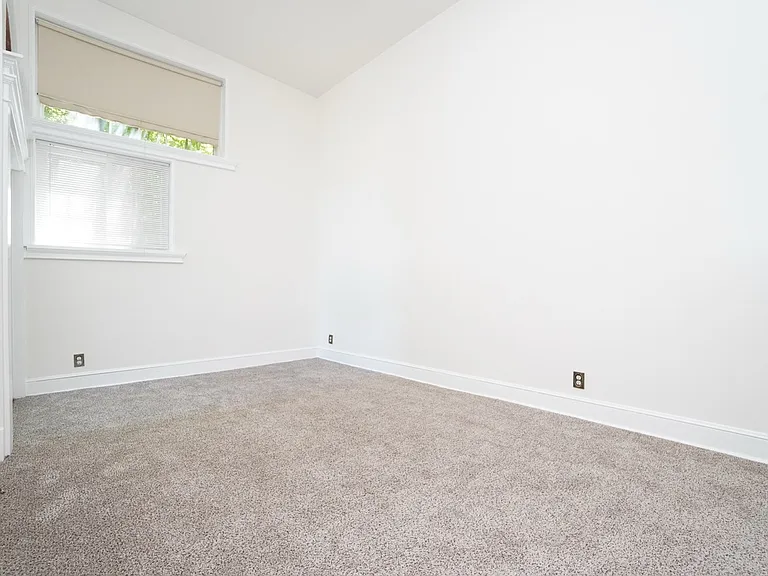 2389 W Boise Ave — Photo 25