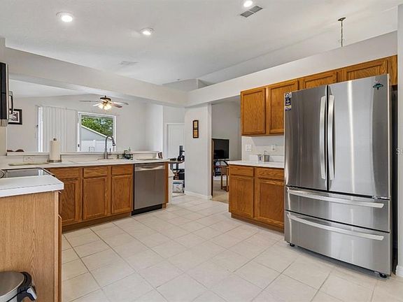 3rd image of 3814 JUDSON DRIVE