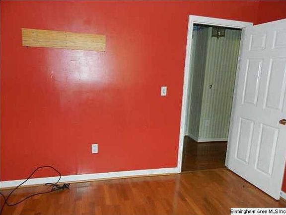 5th image of 1622 21st St E