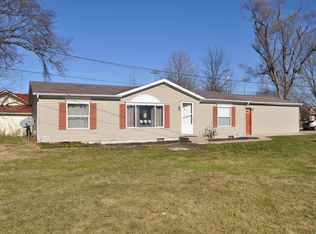 703 S 12th St, Goshen, IN 46526