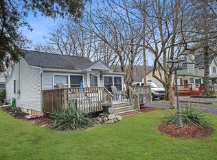 6 Apple Dr, Belvidere, NJ 07823