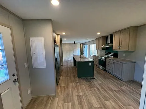 3 bed, 1216 sqft, $1,500 — Photo 3