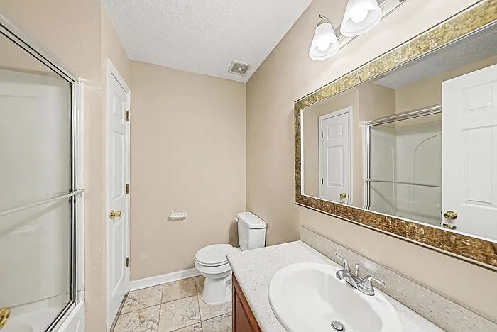 8106 Silent Creek Dr — Photo 12