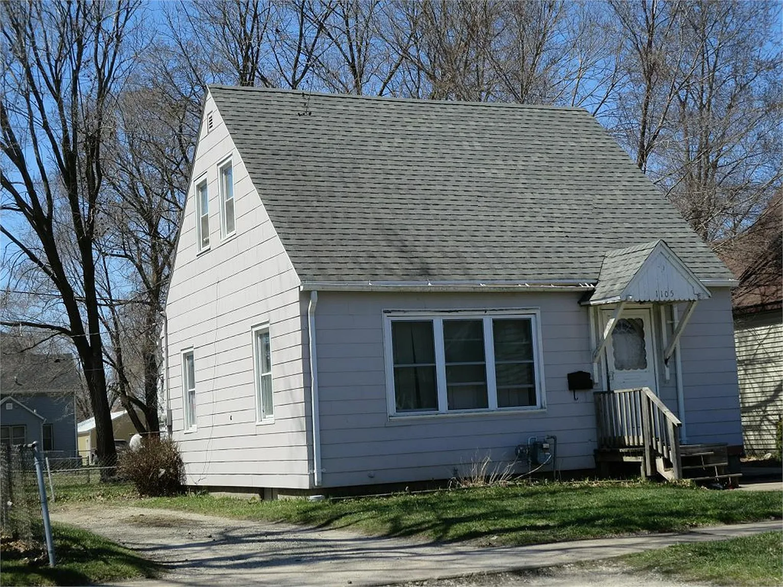 1105 Columbia St photo 1