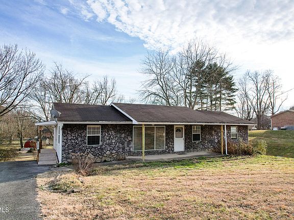 3rd image of 1002 Kiser Blvd