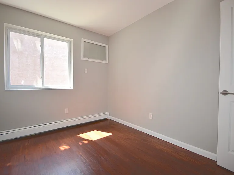 94 Troy Ave #2 — Photo 5