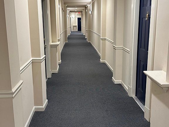 2nd image of 2921 Deer Hollow Way Unit 114