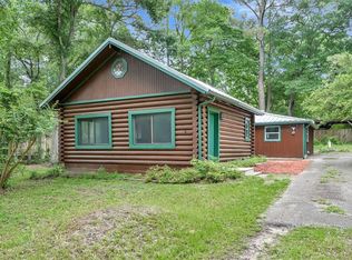 6131 Beech Dr, Montgomery, TX 77316