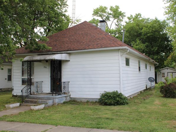 206 E North St