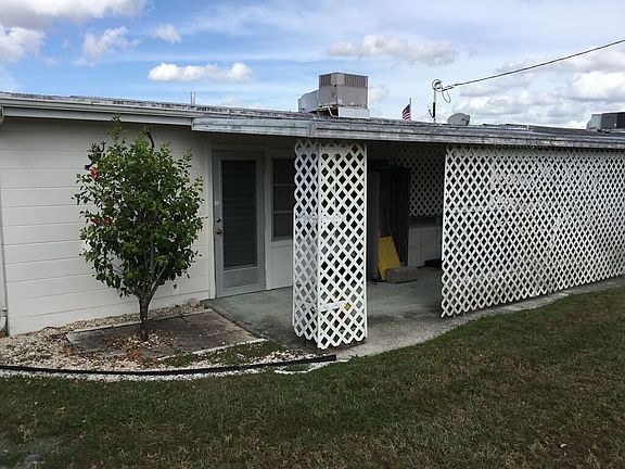 3rd image of 1530 Belle Glade Ave