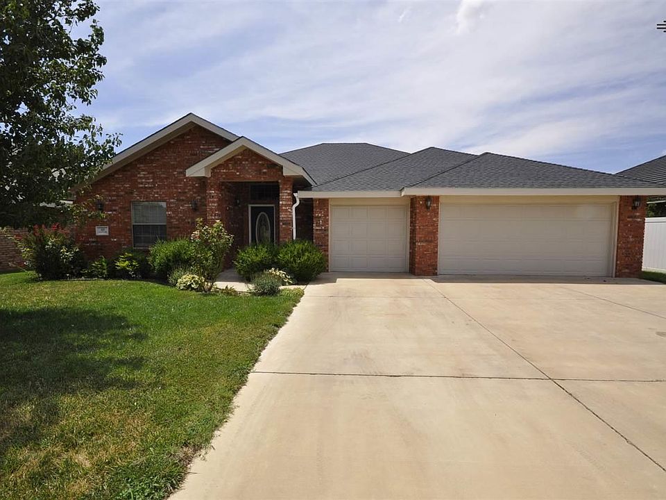 1st image of 405 Olive Dr