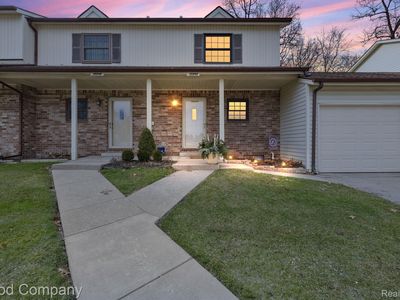 35892 Castlewood Ct, Westland, MI, 48185