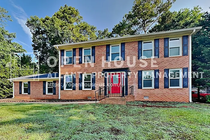 4 bed, 2.5 bath, 2318 sqft, $2,145 — Photo 1
