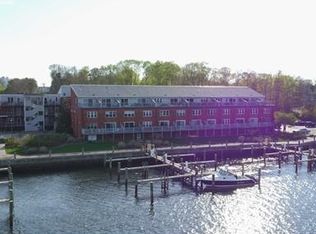 53 Main St APT 209, Wareham, MA 02571
