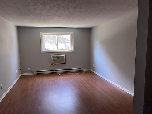 4th image of 11 Linwood Ave APT 6