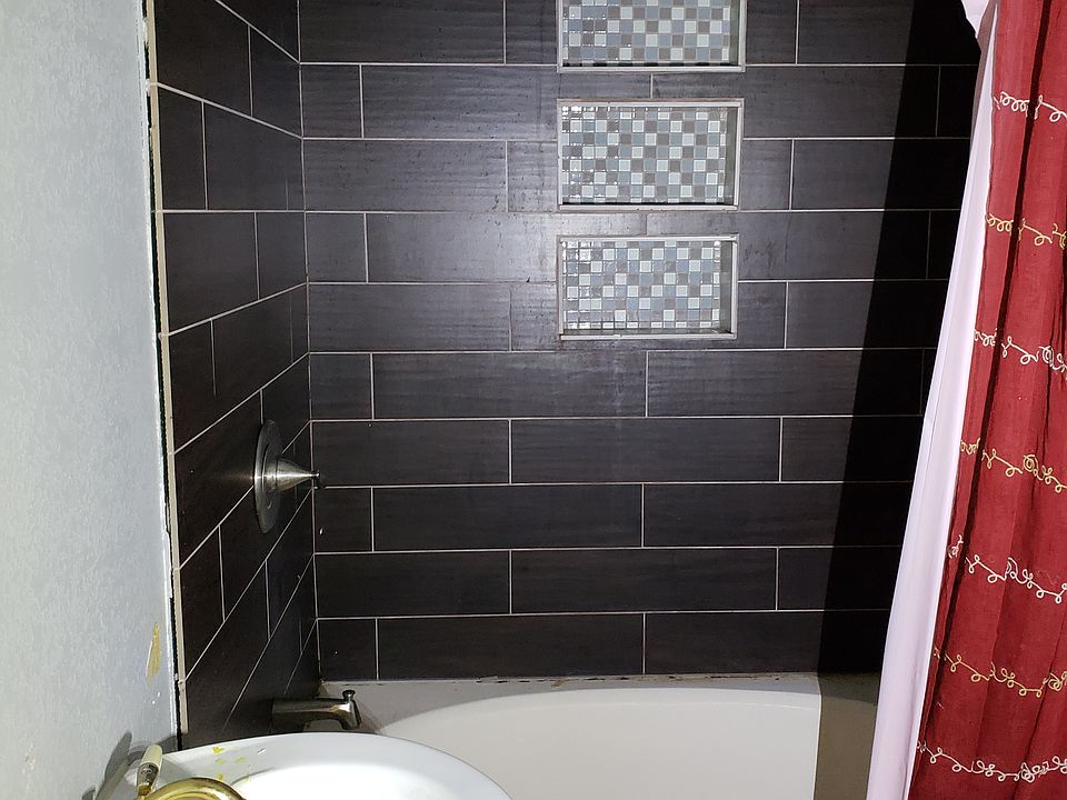 2nd image of 1020 Elmwood Ave