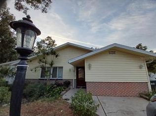 2152 Dodge St, Clearwater, FL 33760