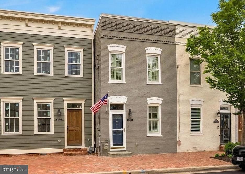 1st image of 1005 Oronoco St