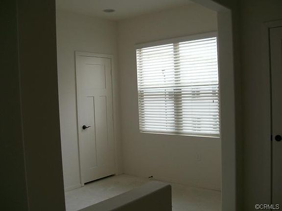 3rd image of 401 S Anaheim Blvd Unit 6