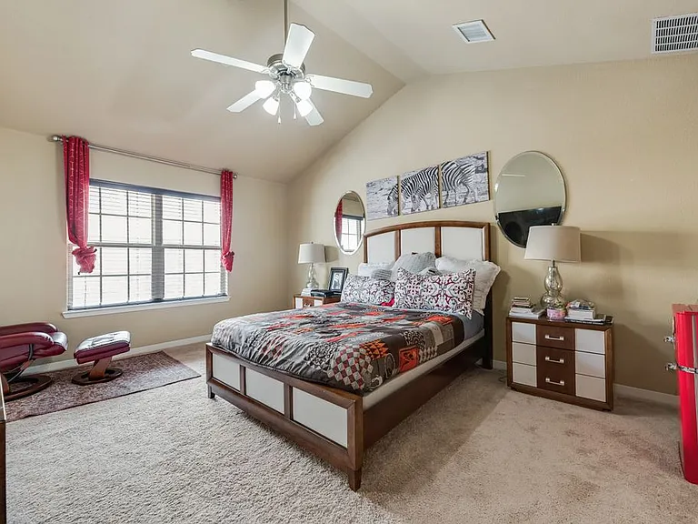 3895 Asbury Ln — Photo 4