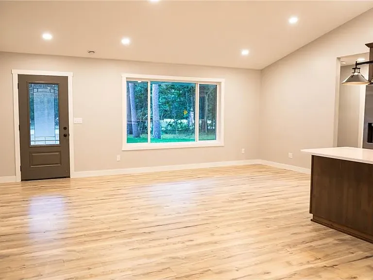 15518 Explorer Cir — Photo 18