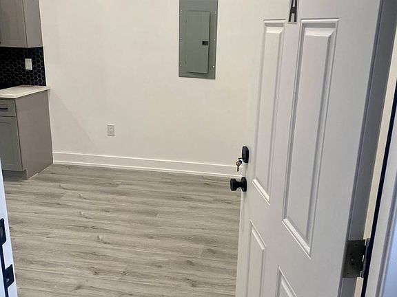 3rd image of 3810 N Percy St