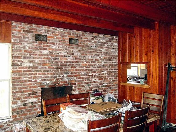 3rd image of 9328 N Ashley St