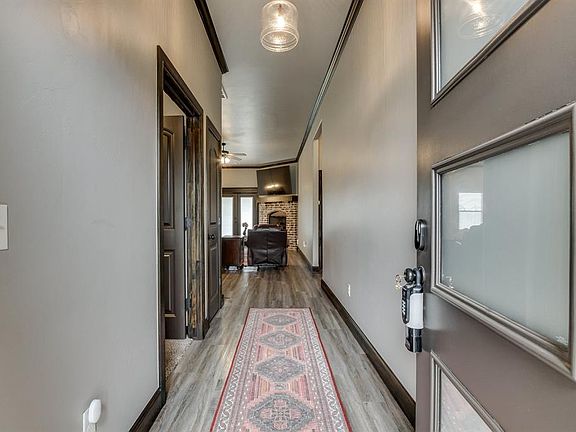 4th image of 1731 W Zachary Way