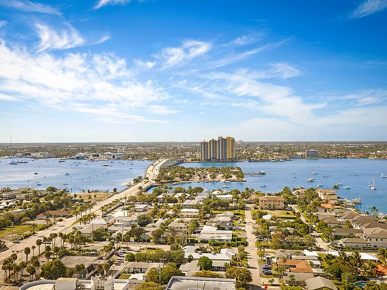2700 N Ocean Dr #2206B — Photo 22