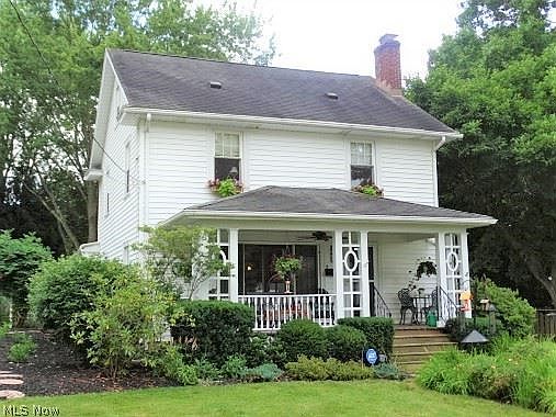 1st image of 1962 Thorndale Ave