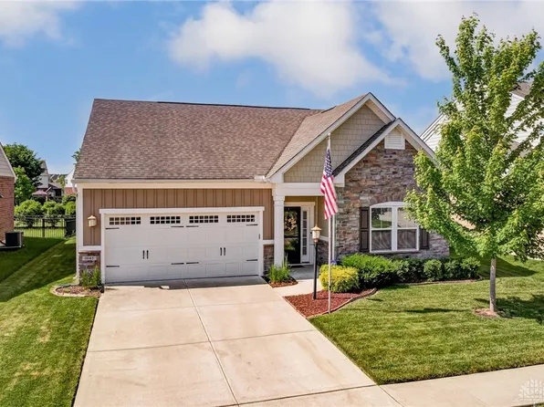 1645 Summit Creek Dr, Centerville, OH 45458