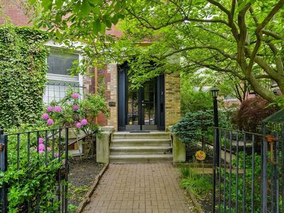 1756 Beacon St #1, Brookline, MA, 02445