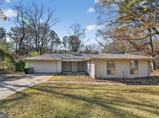 80 Triple Crown Ln, Ellenwood, GA 30294