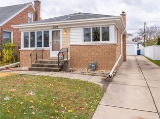 2012 N Taft Ave, Berkeley, IL 60163