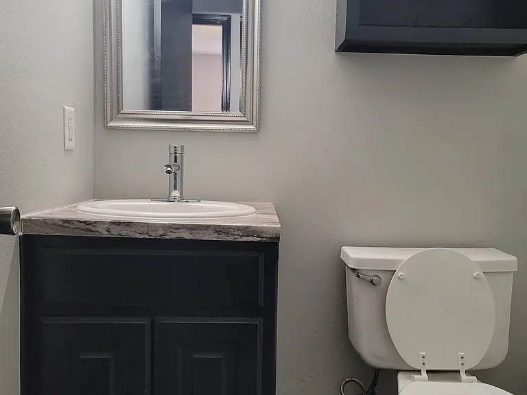 4324 Union Ave — Photo 10