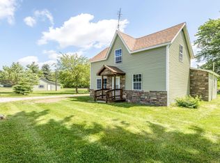 2649 S Sherman Rd, Applegate, MI 48401