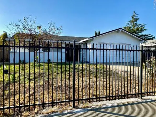 5220 Shortway Dr, Sacramento, CA 95823