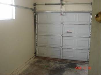 4th image of 109 Chesley Ave