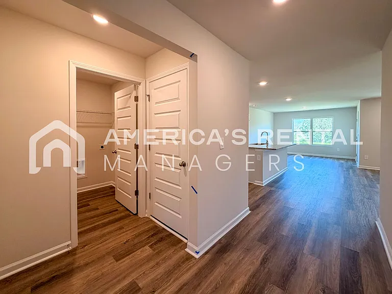 9909 Sequoyah Cove Dr SE — Photo 12