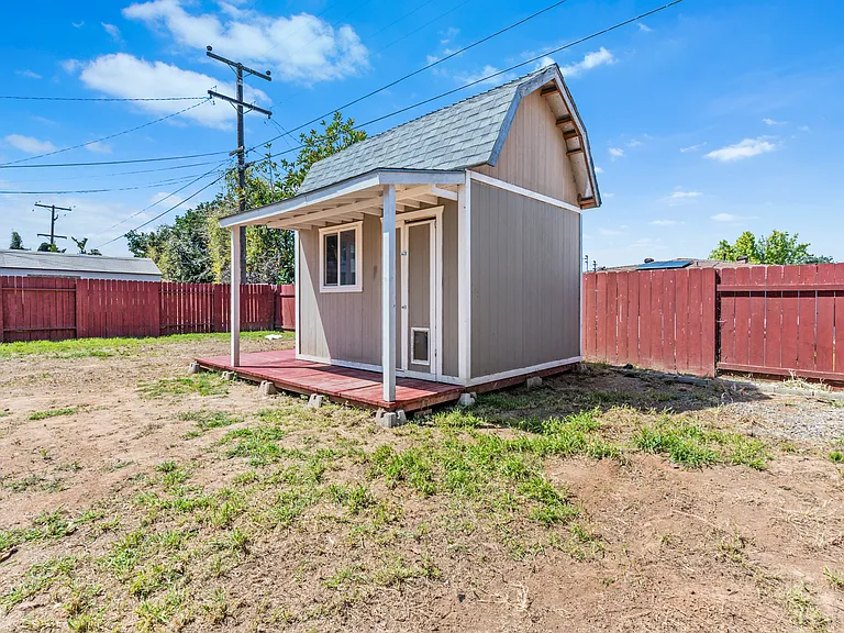 1140 Gaywood St — Photo 17
