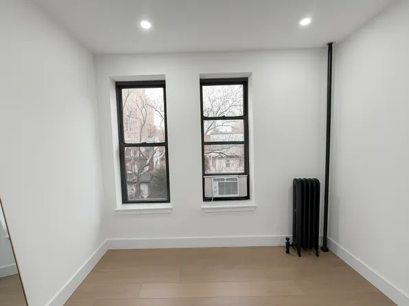 640 Ditmas Avenue image 8 of 11