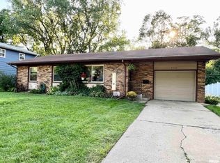 3704 N Linwood Ave, Davenport, IA 52806