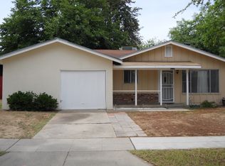 4239 N Kavanagh Ave, Fresno, CA 93705