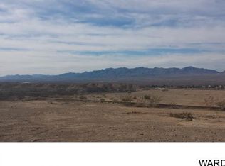 1892 Cooper Rd, Bullhead City, AZ 86442