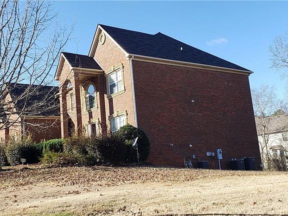2nd image of 3104 McCart Landing Dr