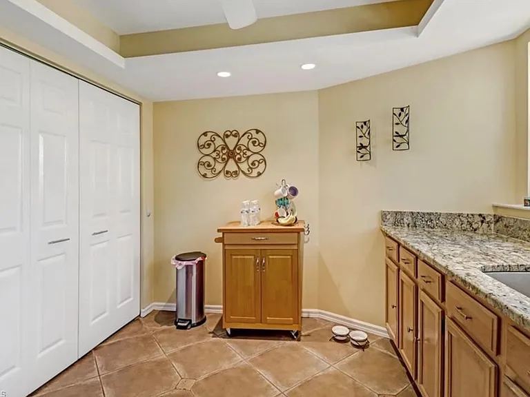 9840 Luna Cir #201 — Photo 6