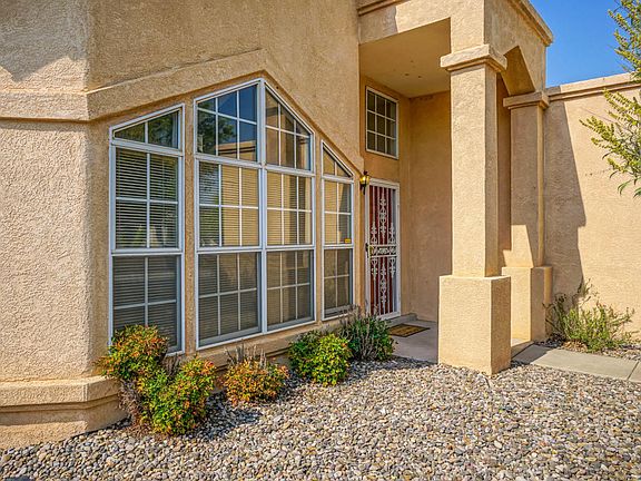 5th image of 5017 Rockcress Dr NW
